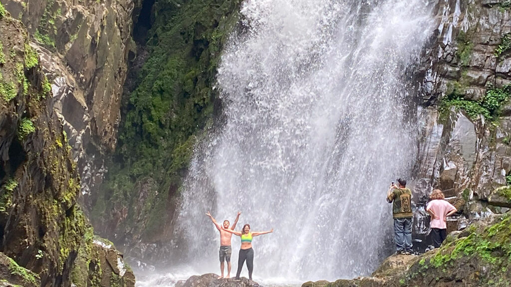 cachoeira-petar-roteiro-iniciante-grupo-aventureiros