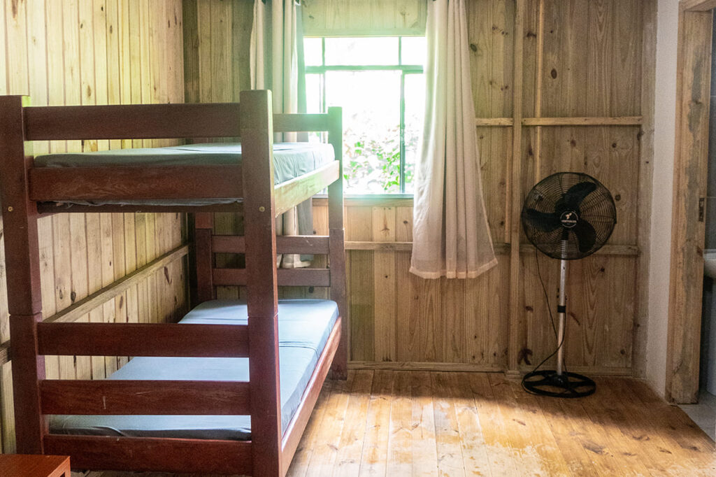 vista-quarto-chale-pousada-rupestre-petar