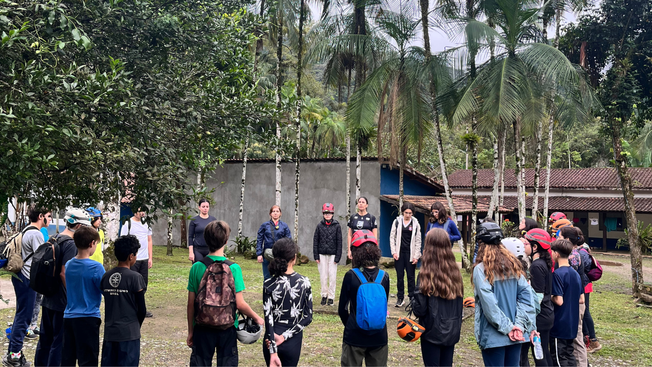 Caminho-saindo-da-pousada-rumo-ao-Núcleo-Ouro-Grosso